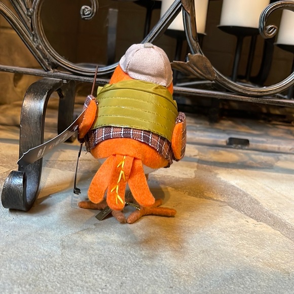 NWT Fall Decorative Birds Decor Turkey and Leaf Raking 2 Piece Set - Picture 6 of 6